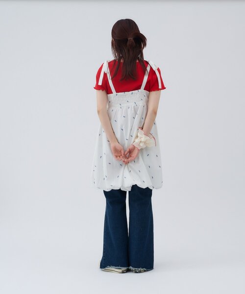 w closet（ダブルクローゼット）の「肩リボンバルーンキャミワンピース（ワンピース・レディース・オフホワイト/ブラック/サックスブルー・FREE）」の18枚目の写真