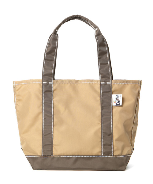 Drifter(ドリフター)の「BUCKEYE MEDIUM TOTE/バックアイミディアムトート(トートバッグ・レディース・ブラック/イエロー×グレー/ピンク系その他/ブラウン/タン/グリーン系カモフラージュ/レオパード/パープル系その他/ベージュ系その他/グリーン系その他2/ブラック×グリーン/ベージュ系・FREE)」の5枚目の写真