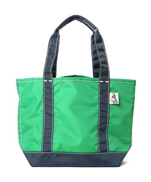 Drifter(ドリフター)の「BUCKEYE MEDIUM TOTE/バックアイミディアムトート(トートバッグ・レディース・ブラック/イエロー×グレー/ピンク系その他/ブラウン/タン/グリーン系カモフラージュ/レオパード/パープル系その他/ベージュ系その他/グリーン系その他2/ブラック×グリーン/ベージュ系・FREE)」の7枚目の写真