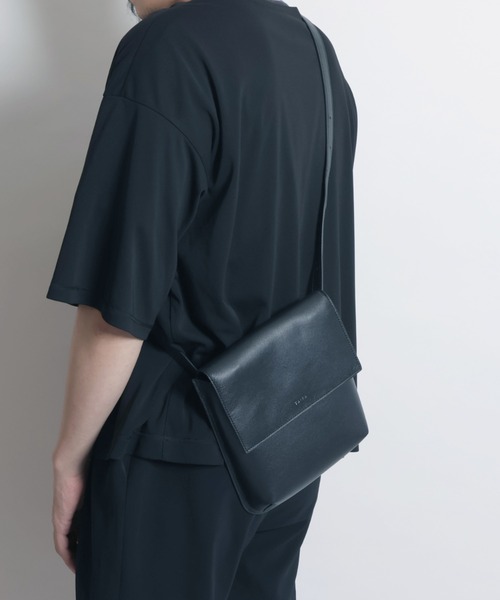 YArKA（ヤーカ）の「【YArKA/ヤーカ】real leather Flap 2way bag [paqi2] / フラップ2ウェイバッグ（ショルダーバッグ・メンズ・ブラック・FREE）」の10枚目の写真