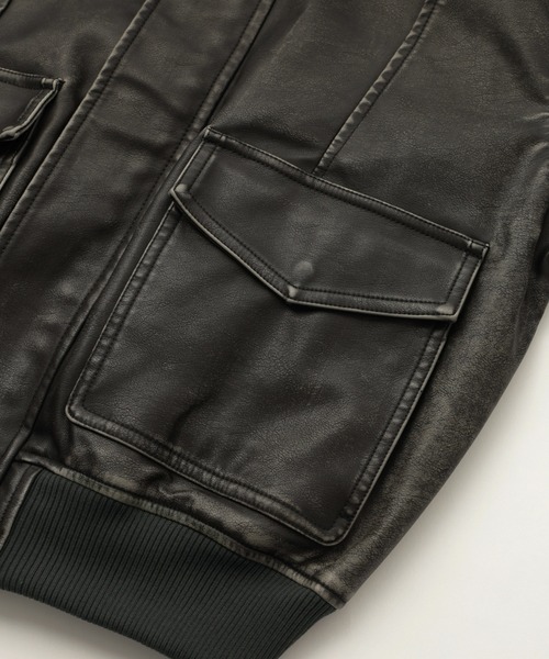 EMBOSSED LOGO PATCH DISTRESSED FAUX LEATHER JACKET（ブルゾン）｜X