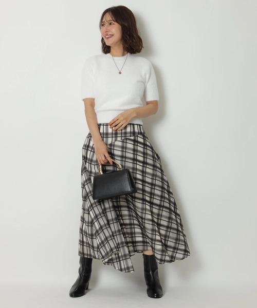 Apuweiser-riche（アプワイザーリッシェ）の「アシメチェック刺繍スカート（スカート・レディース・グレイッシュベージュ/ブラウン・2/1/0）」の3枚目の写真