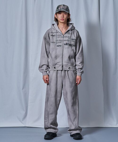 SEQUENZ（シークエンズ）の「＊新色追加【sqnz（エスキュンズ）】sqnz eyelet zip pk / ジップパーカー スタッズ フーディ ハトメ 裏起毛≪SET UP着用可能≫（パーカー・メンズ・グレー/その他1/ブラック/ピンク/ライトグレー・LARGE/MEDIUM/SMALL）」の10枚目の写真