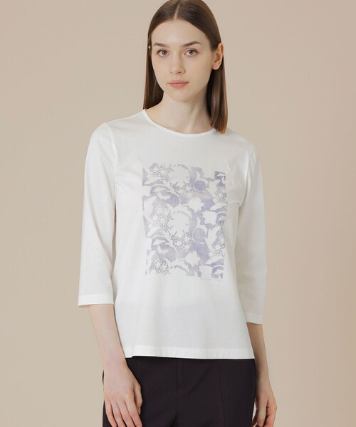 MACKINTOSH LONDON(マッキントッシュ ロンドン)の「【BIBURY FLOWER】シルエットバイブリープリントTシャツ(Tシャツ/カットソー・レディース・ベージュ/ブルー・40/38)」の2枚目の写真