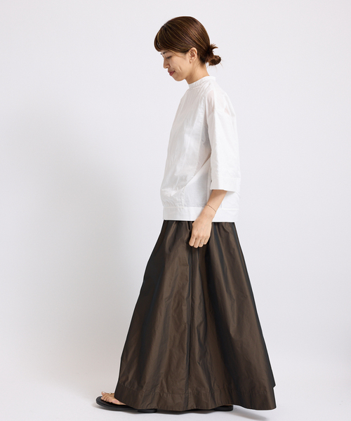 IENA（イエナ）の「メモリータフタギャザースカート（スカート・レディース・ブラック/ブラウン・36/38）」の9枚目の写真