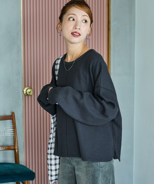 FREAK'S STORE(フリークスストア)の「限定展開 ワッフル ショート ラウンド クルー ネック プルオーバー(Tシャツ/カットソー・レディース・レッド/ブラック/グレー/ベージュ/オフホワイト/ブルー・フリ-)」の3枚目の写真