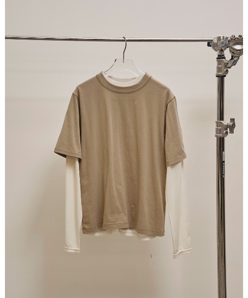 TODAYFUL（トゥデイフル）の「Layered Long T-shirts（Tシャツ/カットソー・レディース・オリーブ/チャコールグレー・FREE）」の4枚目の写真