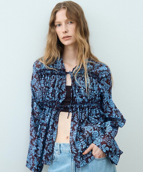 セルロースポリエステルプリント ギャザーブラウス セール】セルロースポリエステルプリント ギャザーブラウス（シャツ