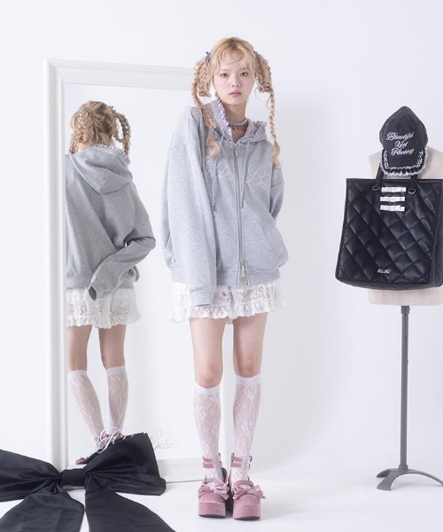 ⭐︎お抹茶ミュベール⭐︎今季ピンキングフリルジップジャケット つけ襟取り外し可能2WAY♪】フリル衿付きPUレザージャケット | w