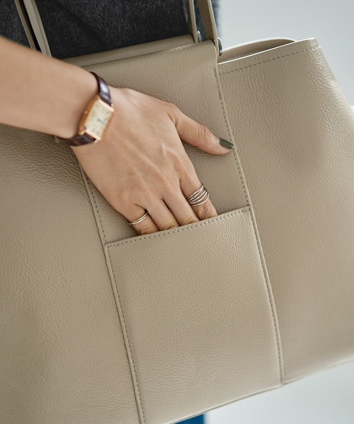STYLE DELI（スタイルデリ）の「【DRESSDEN】レザーバッグ／L-01（トートバッグ・レディース・ブラック/シルバー/グレイッシュベージュ・FREE）」の9枚目の写真
