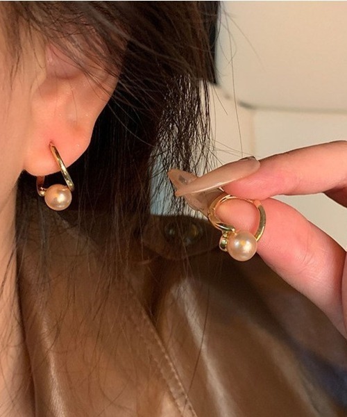 shoppinggo(ショッピングゴー)の「ピアス リングピアス レディース 上品 ゴールド ピアスパール 大ぶり 輝く 小顔効果(ピアス(両耳用)・レディース・ゴールド・FREE)」の8枚目の写真