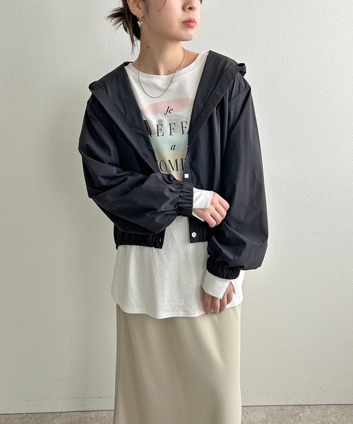 LHELBIE(レルビエ)の「ナイロンブルゾン(ブルゾン・レディース・ライトベージュ/ブラック/ネイビー・M)」の10枚目の写真