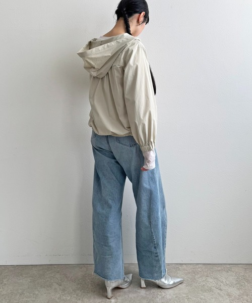 LHELBIE(レルビエ)の「ナイロンブルゾン(ブルゾン・レディース・ライトベージュ/ブラック/ネイビー・M)」の19枚目の写真