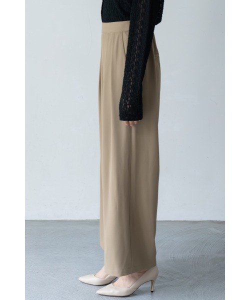 M.deux（エムドゥ）の「●大人の上品タックワイドパンツ●（その他パンツ・レディース・ベージュ/ネイビー/キャメル・MEDIUM）」の11枚目の写真