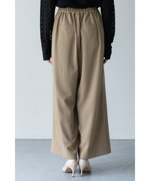 M.deux（エムドゥ）の「●大人の上品タックワイドパンツ●（その他パンツ・レディース・ベージュ/ネイビー/キャメル・MEDIUM）」の12枚目の写真