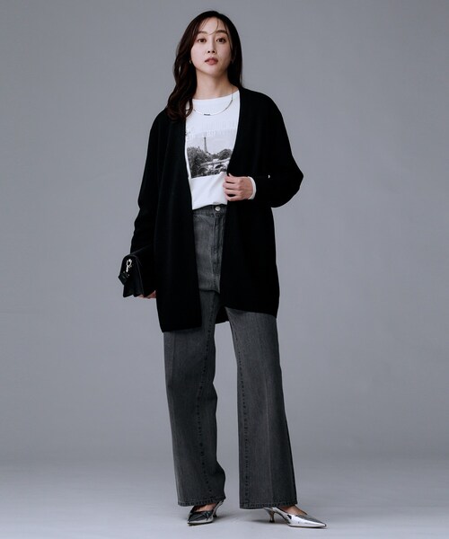 UNTITLED（アンタイトル）の「【洗える/ボタンなし】ミラノリブカーディガン（カーディガン/ボレロ・レディース・ブラック/ナチュラル・04/02/00/44）」の8枚目の写真