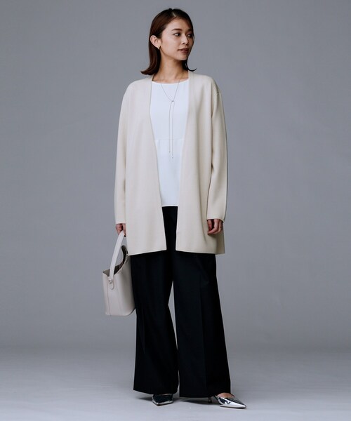 UNTITLED（アンタイトル）の「【洗える/ボタンなし】ミラノリブカーディガン（カーディガン/ボレロ・レディース・ブラック/ナチュラル・04/02/00/44）」の14枚目の写真