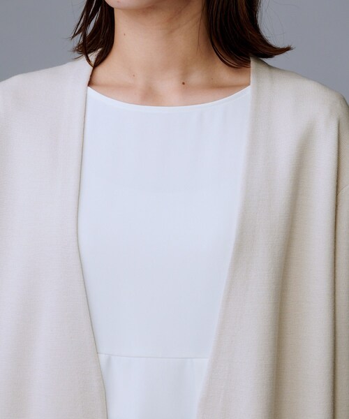 UNTITLED（アンタイトル）の「【洗える/ボタンなし】ミラノリブカーディガン（カーディガン/ボレロ・レディース・ブラック/ナチュラル・04/02/00/44）」の19枚目の写真