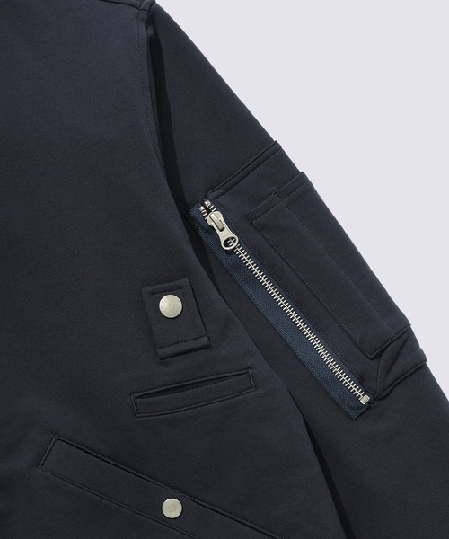 VANS（バンズ）の「HARAJUKU PUNK スウェット MA-1 ジャケット / Sweat MA-1 Jacket NAVY BLAZER VN000KETBO61（MA-1・メンズ・ブラック・LARGE）」の12枚目の写真