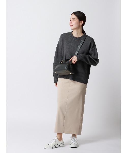 SUIT SQUARE（スーツスクエア）の「CHANTOWA コクーンシルエットプルオーバー 長袖 ウォッシャブル 無地（ニット/セーター・レディース・アイボリー系/パープル系/グレー系2/ブラウン系/グレー系1/ベージュ系・38(9号)）」の18枚目の写真