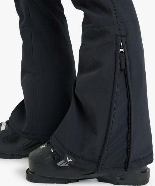ROXY（ロキシー）の「SUMMIT BIB PT /ロキシースキニースキースノーボードビブパンツ（その他パンツ・レディース・ブラック/グリーン・SMALL/MEDIUM/LARGE）」の11枚目の写真