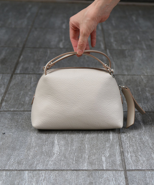 GIANNI CHIARINI(ジャンニ キアリーニ)の「【GIANNI CHIARINI/ジャンニ キアリーニ】ALIFA S アリファ レザーミニショルダーバッグ(ショルダーバッグ・レディース・グレイッシュベージュ/アイボリー/ブラック・フリー)」の18枚目の写真