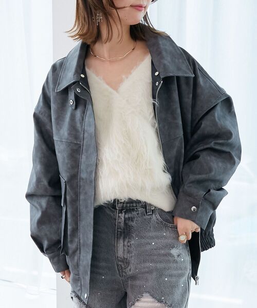 MAJESTIC LEGON(マジェスティックレゴン)の「ヴィンテージライク合皮ブルゾン(ブルゾン・レディース・ブラウン/ブラック系その他2/ブラック・MEDIUM)」の18枚目の写真