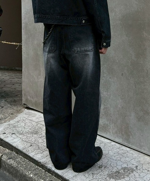 Chikashitsu +（チカシツプラス）の「【Chikashitsu +】semi wide denim pants 2 / 【チカシツプラス】セミワイドデニムパンツ2（デニムパンツ・メンズ・ブラック/ブルー・M/S）」の17枚目の写真