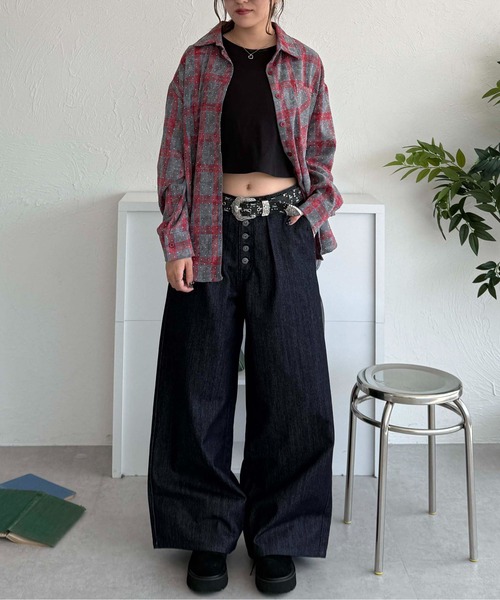 sedacle(セダクル)の「フロントタックリジットデニム(デニムパンツ・メンズ・インディゴブルー/ブラック・MEDIUM/SMALL/LARGE)」の20枚目の写真