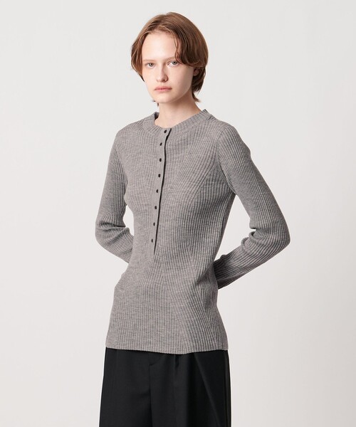 AEWEN MATOPH（イウエン マトフ）の「＜AEWEN MATOPH＞ウールリブヘンリーネック ニットプルオーバー（ニット/セーター・レディース・ライトグレー/ライラック/ブラック・FREE）」の17枚目の写真