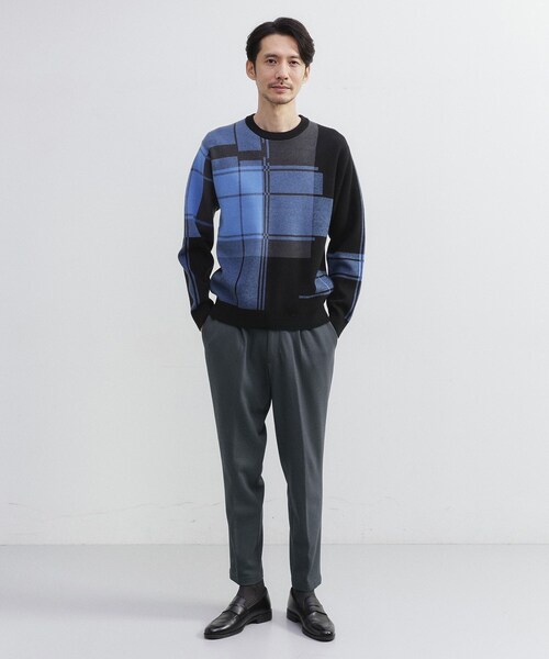 TAKEO KIKUCHI（タケオキクチ）の「【JUST ONE LAYER】ダウンファブリック ポンチ スリムタック イージーパンツ（スラックス・メンズ・ネイビー/ブラウン系その他/ブラック/チャコールグレー・02/03/04/01）」の14枚目の写真