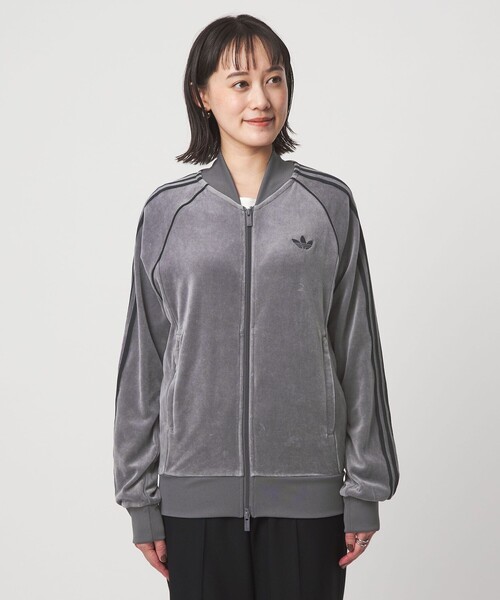 adidas Originals（アディダスオリジナルス）の「＜adidas Originals＞ベロア トラックトップ（ジャージ・レディース・ダークグレー/ブラック・M）」の21枚目の写真