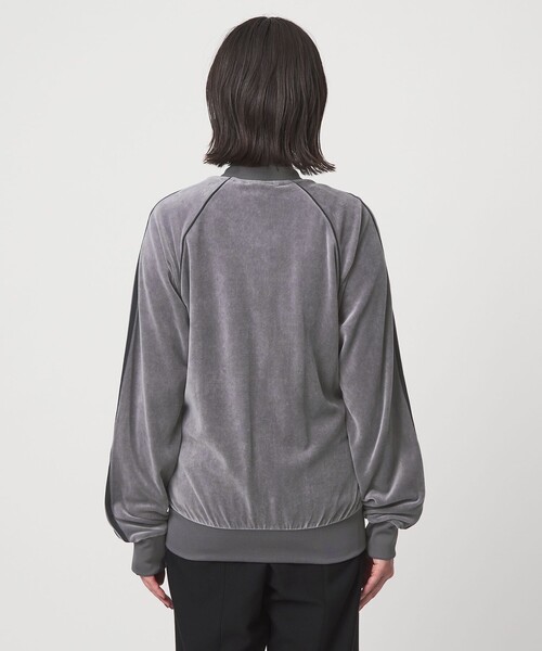 adidas Originals（アディダスオリジナルス）の「＜adidas Originals＞ベロア トラックトップ（ジャージ・レディース・ダークグレー/ブラック・M）」の19枚目の写真