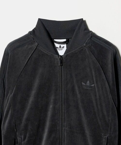 adidas Originals（アディダスオリジナルス）の「＜adidas Originals＞ベロア トラックトップ（ジャージ・レディース・ダークグレー/ブラック・M）」の7枚目の写真