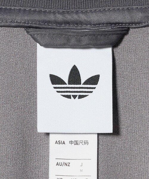 adidas Originals（アディダスオリジナルス）の「＜adidas Originals＞ベロア トラックトップ（ジャージ・レディース・ダークグレー/ブラック・M）」の4枚目の写真