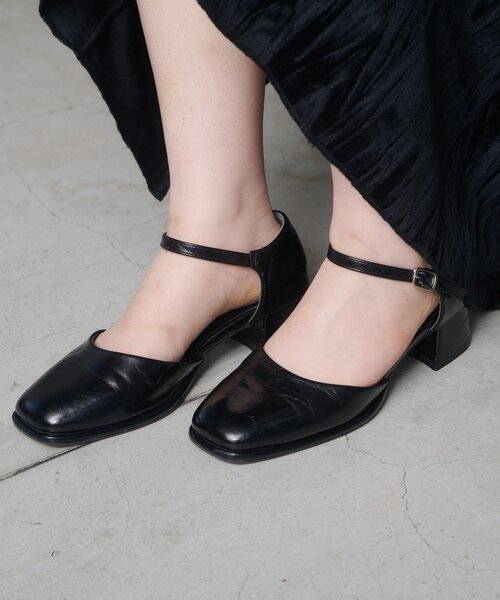 Kastane（カスタネ）の「【オケージョン対応】スクエアストラップパンプス（パンプス・レディース・ブラウン/ブラック・38/39/36/37）」の5枚目の写真