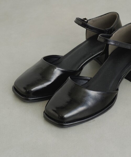 Kastane（カスタネ）の「【オケージョン対応】スクエアストラップパンプス（パンプス・レディース・ブラウン/ブラック・38/39/36/37）」の7枚目の写真