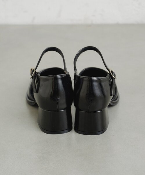 Kastane（カスタネ）の「【オケージョン対応】スクエアストラップパンプス（パンプス・レディース・ブラウン/ブラック・38/39/36/37）」の8枚目の写真