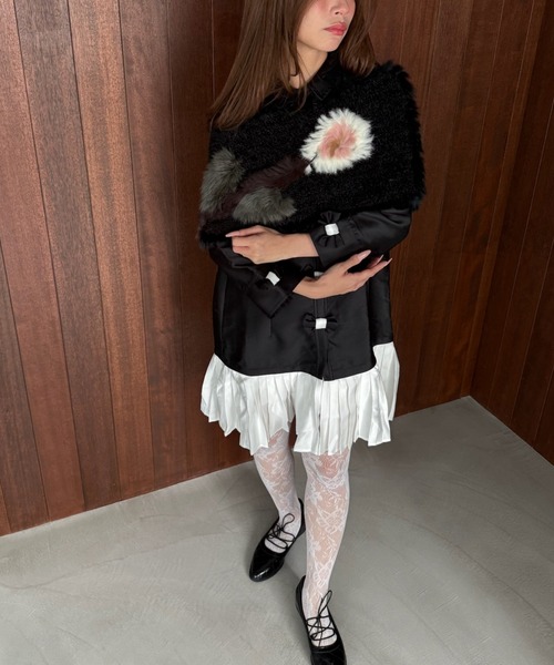 SANSeLF（サンセルフ）の「【SANSeLF】 リボンデコレートワンピース サテンライク saw25a058（ワンピース・レディース・ブラック・FREE）」の2枚目の写真