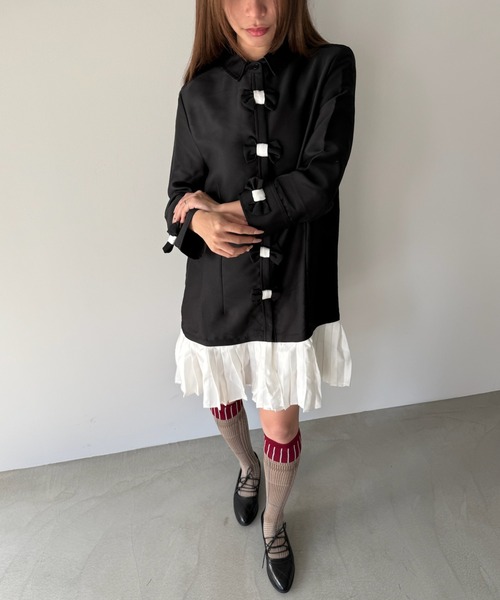 SANSeLF（サンセルフ）の「【SANSeLF】 リボンデコレートワンピース サテンライク saw25a058（ワンピース・レディース・ブラック・FREE）」の8枚目の写真