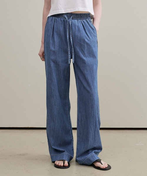 ARTID(アルティーダ)の「ライトタックデニムパンツ_BLUE(デニムパンツ・レディース・ブルー・MEDIUM/SMALL)」の5枚目の写真