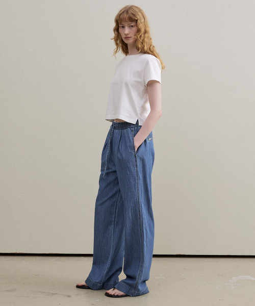 ARTID(アルティーダ)の「ライトタックデニムパンツ_BLUE(デニムパンツ・レディース・ブルー・MEDIUM/SMALL)」の3枚目の写真