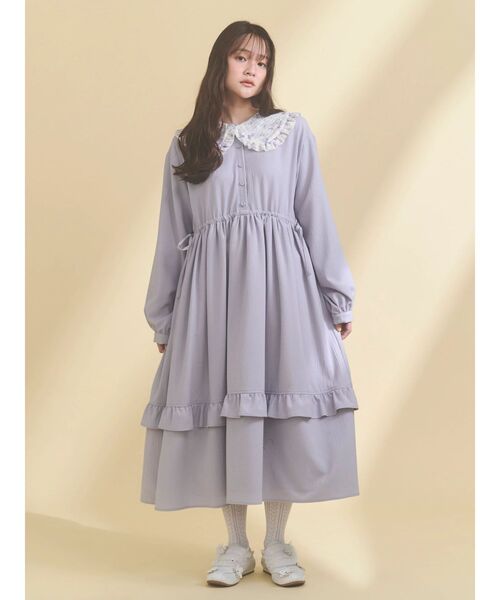 merry jenny(メリージェニー)の「お花いっぱいフラットスニーカー(スニーカー・レディース・オフホワイト/ブラック・LARGE/MEDIUM)」の21枚目の写真