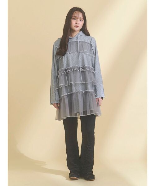 merry jenny(メリージェニー)の「お花いっぱいフラットスニーカー(スニーカー・レディース・オフホワイト/ブラック・LARGE/MEDIUM)」の16枚目の写真