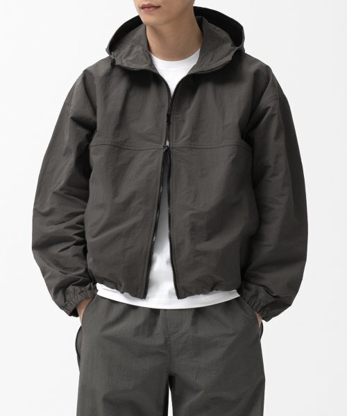 Lightweight Wind Jacket (CHARCOAL)