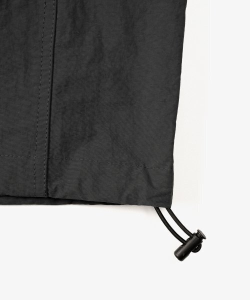 TOFFEE(トフィー)の「ライトウェイトウィンドジャンパー(CHARCOAL)(ナイロンジャケット・メンズ・その他・MEDIUM/LARGE/X-LARGE)」の7枚目の写真
