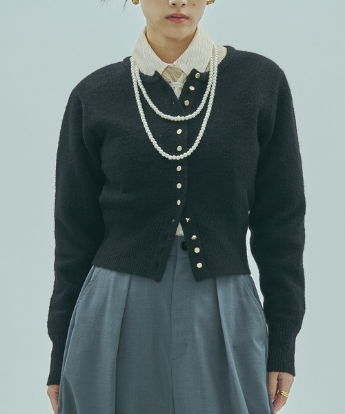 ROSE BUD(ローズバッド)の「CROPPED KNIT CARDIGAN(カーディガン/ボレロ・レディース・ブラック/グレー/イエロー・ONE SIZE)」の2枚目の写真