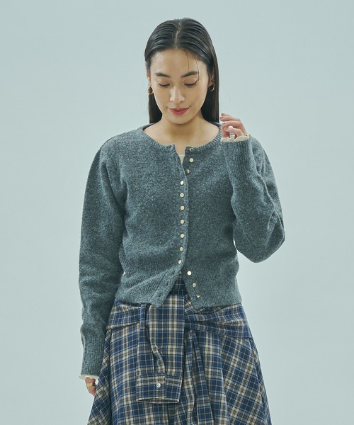 ROSE BUD(ローズバッド)の「CROPPED KNIT CARDIGAN(カーディガン/ボレロ・レディース・ブラック/グレー/イエロー・ONE SIZE)」の11枚目の写真