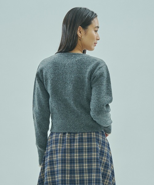 ROSE BUD(ローズバッド)の「CROPPED KNIT CARDIGAN(カーディガン/ボレロ・レディース・ブラック/グレー/イエロー・ONE SIZE)」の13枚目の写真