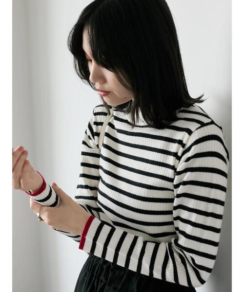 Samansa Mos2 blue（サマンサモスモスブルー）の「【Hug knit】リブハイネックプルオーバー（ニット/セーター・レディース・グリーン/ブラック/ホワイト/オフホワイト/トップグレー・F）」の19枚目の写真